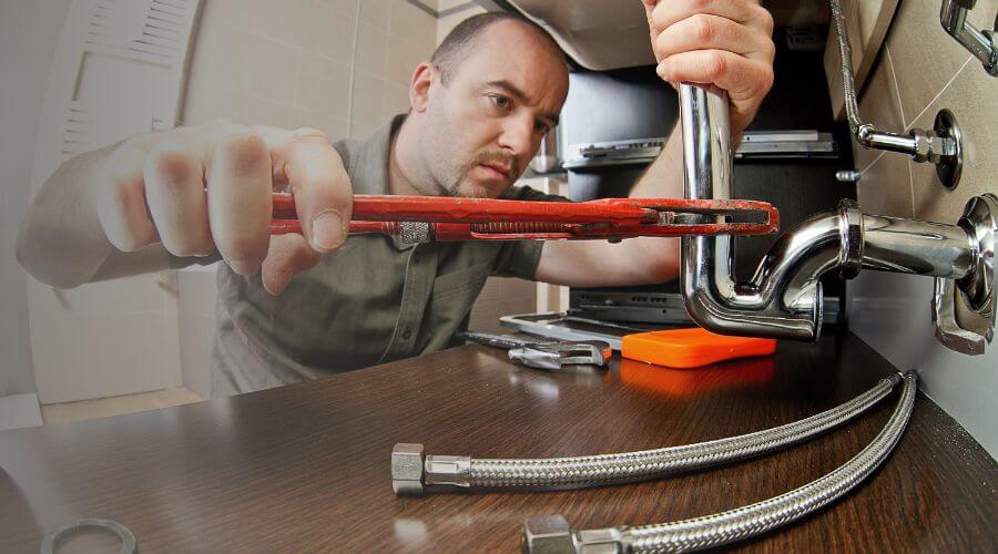 Expert burst pipe repair services in Jennings, LA